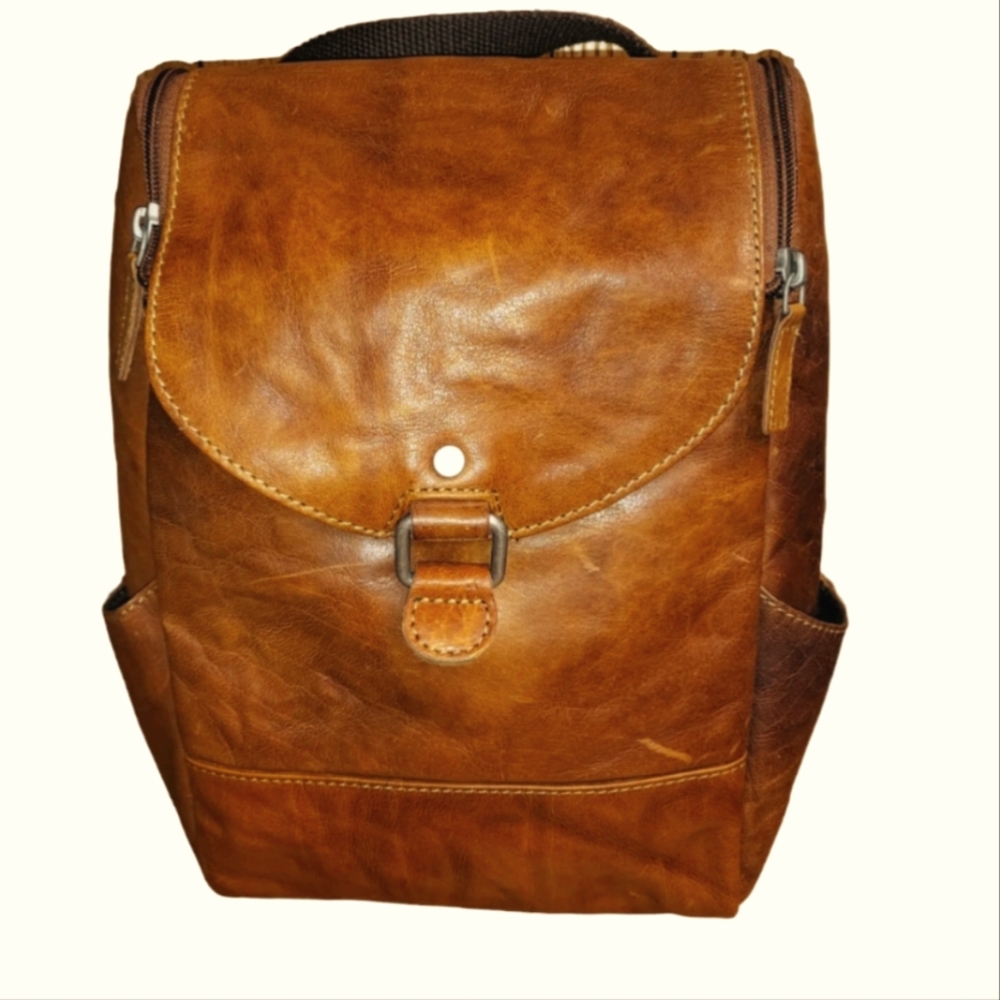 JACK GEORGES INC Voyager Collection Small Convertible Backpack Crossbody Honey